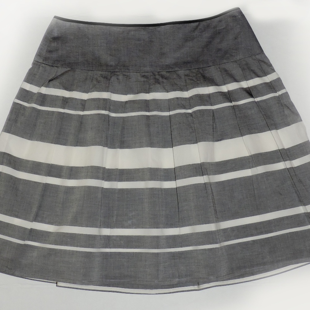 Ann Taylor - Charcoal and White Skirt
